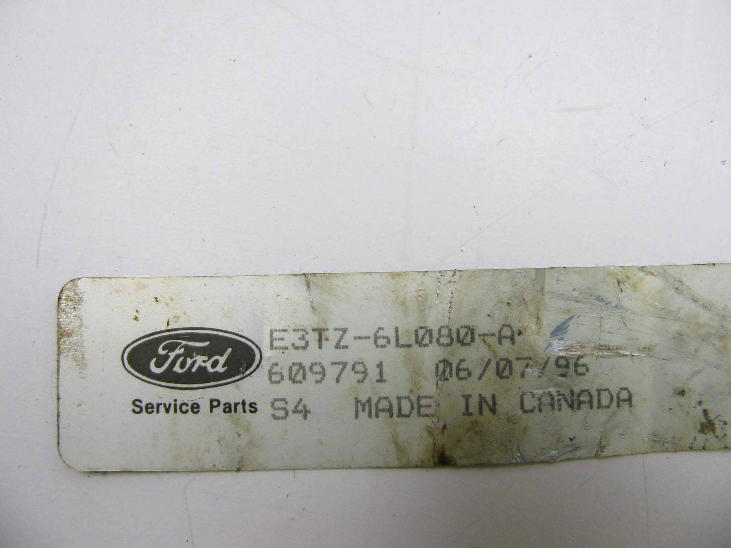 NOS 1983-87 Ford Truck 6.9L IDI Diesel Engine Rear Main Seal Housing Cover Plate