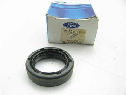 NEW - OEM Ford E3TZ-7052-C Manual Transmission Extension Housing Seal