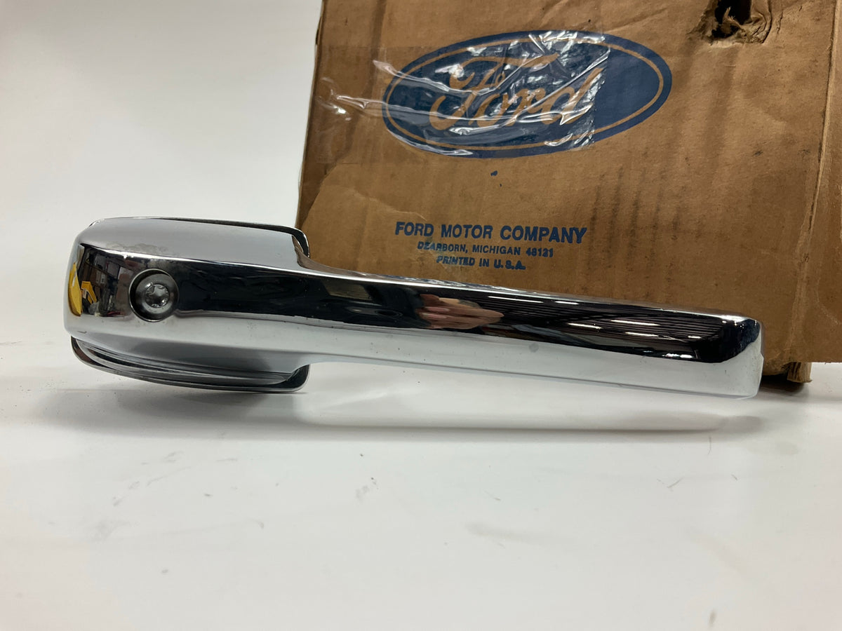 NEW - OEM Ford E3UZ-1626600-A Side Loading Outside Door Handle 1980-91 Econoline