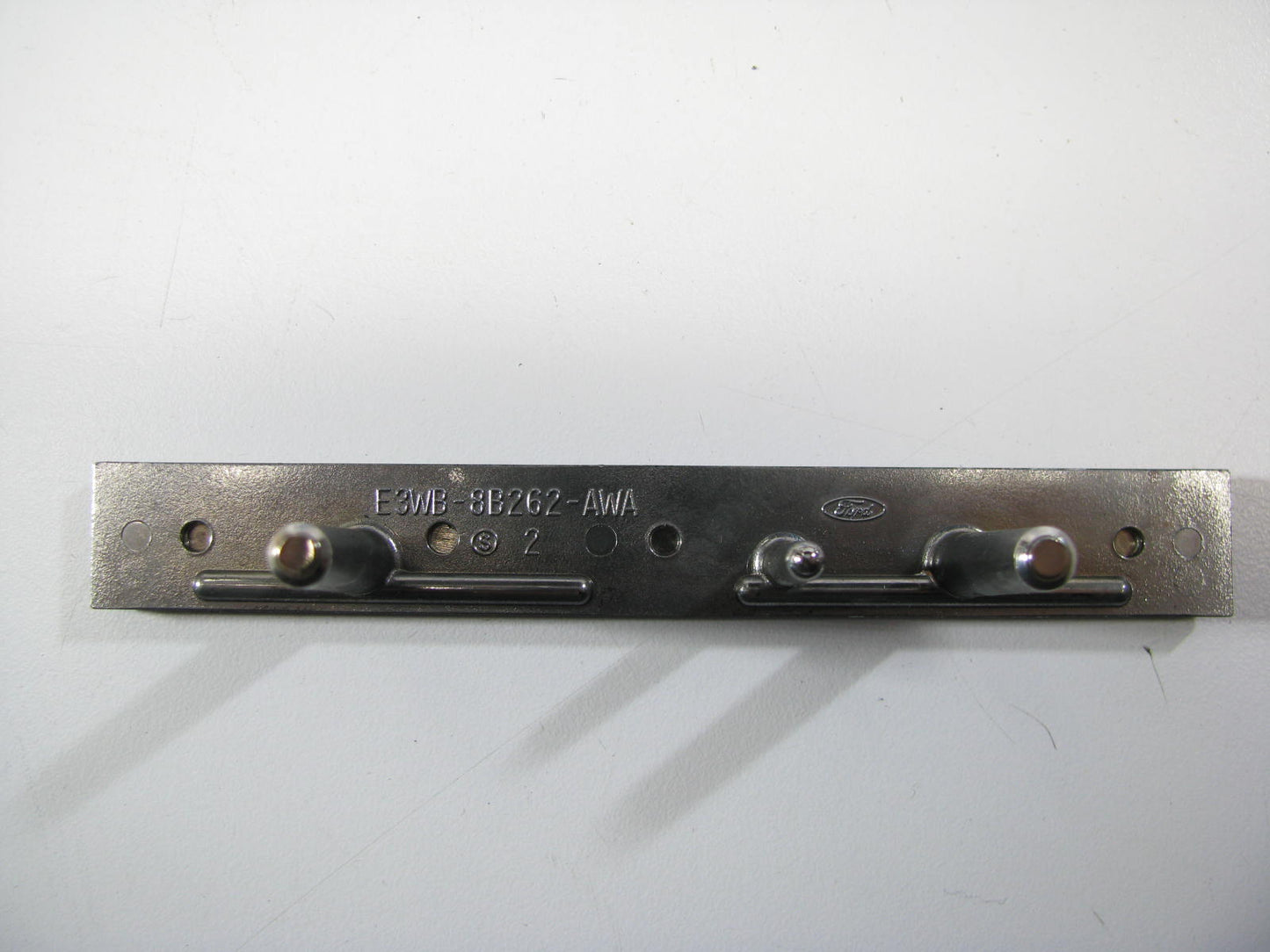 NEW - OEM Ford E3WY-8A223-C Front Grille Ornament Nameplate 1983-1984 Cougar