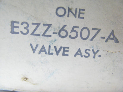 (8) NEW GENUINE - OEM Ford E3ZZ-6507-A Engine Intake Valve 1975-2001 5.0L 302 V8