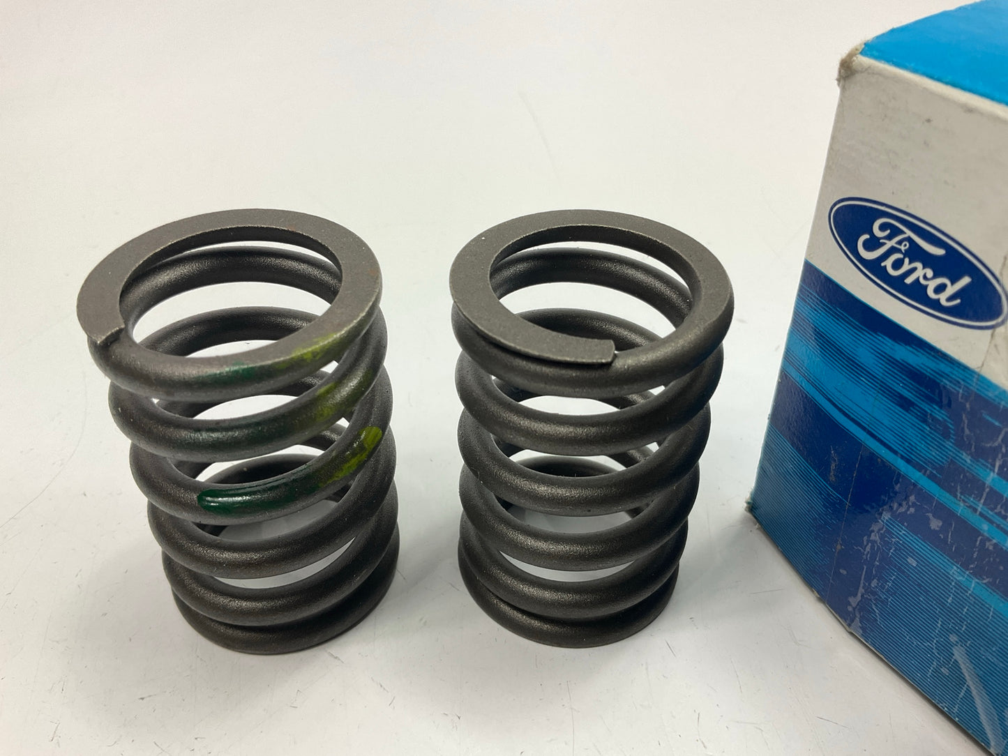 (2) NEW - OEM Ford E3ZZ-6513-B Intake Valve Springs 1985-1994 Mustang 5.0L
