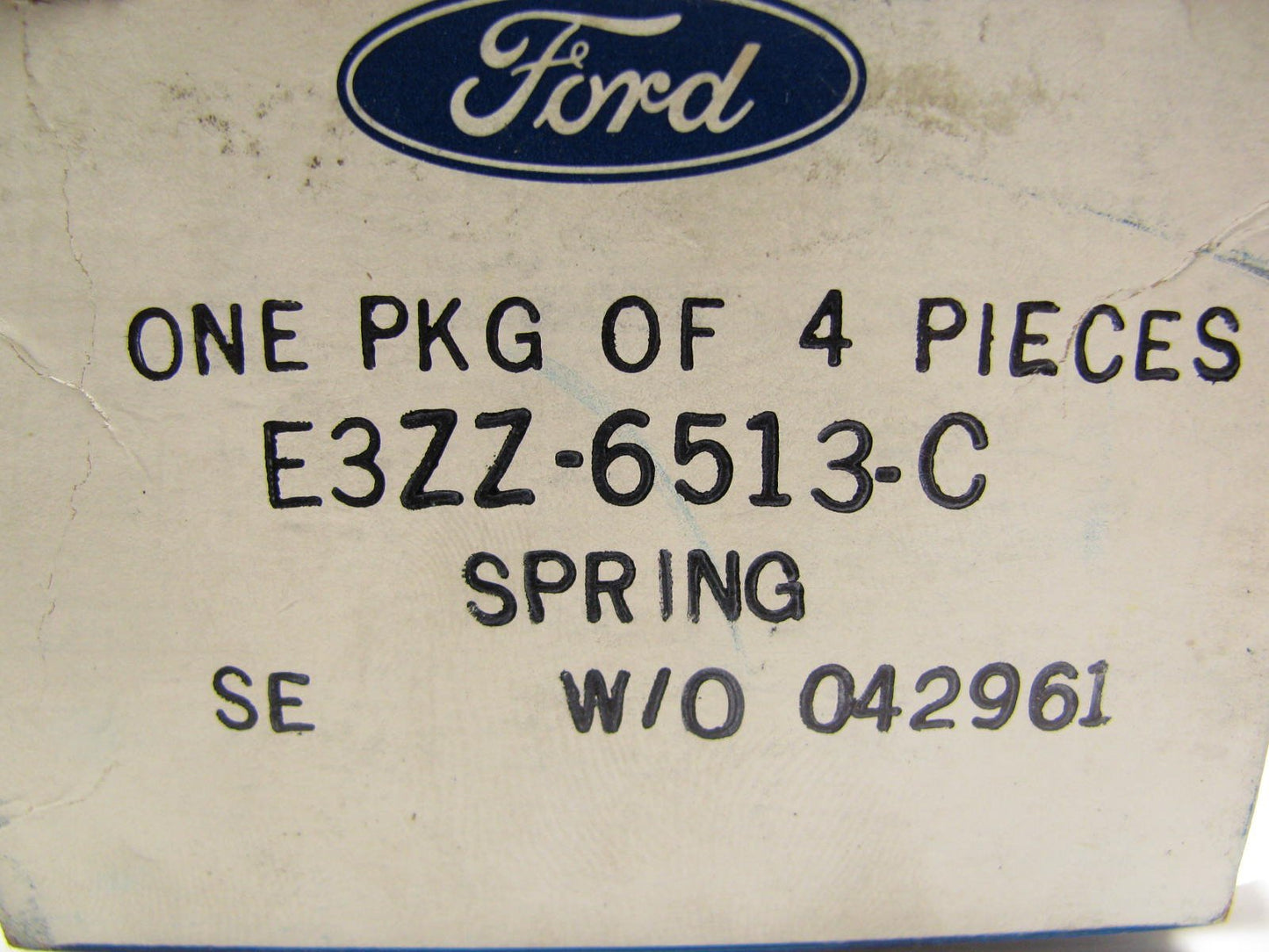 (4) NEW - OEM Ford E3ZZ-6513-C Exhaust Valve Spring 1985-1994 Mustang 5.0L