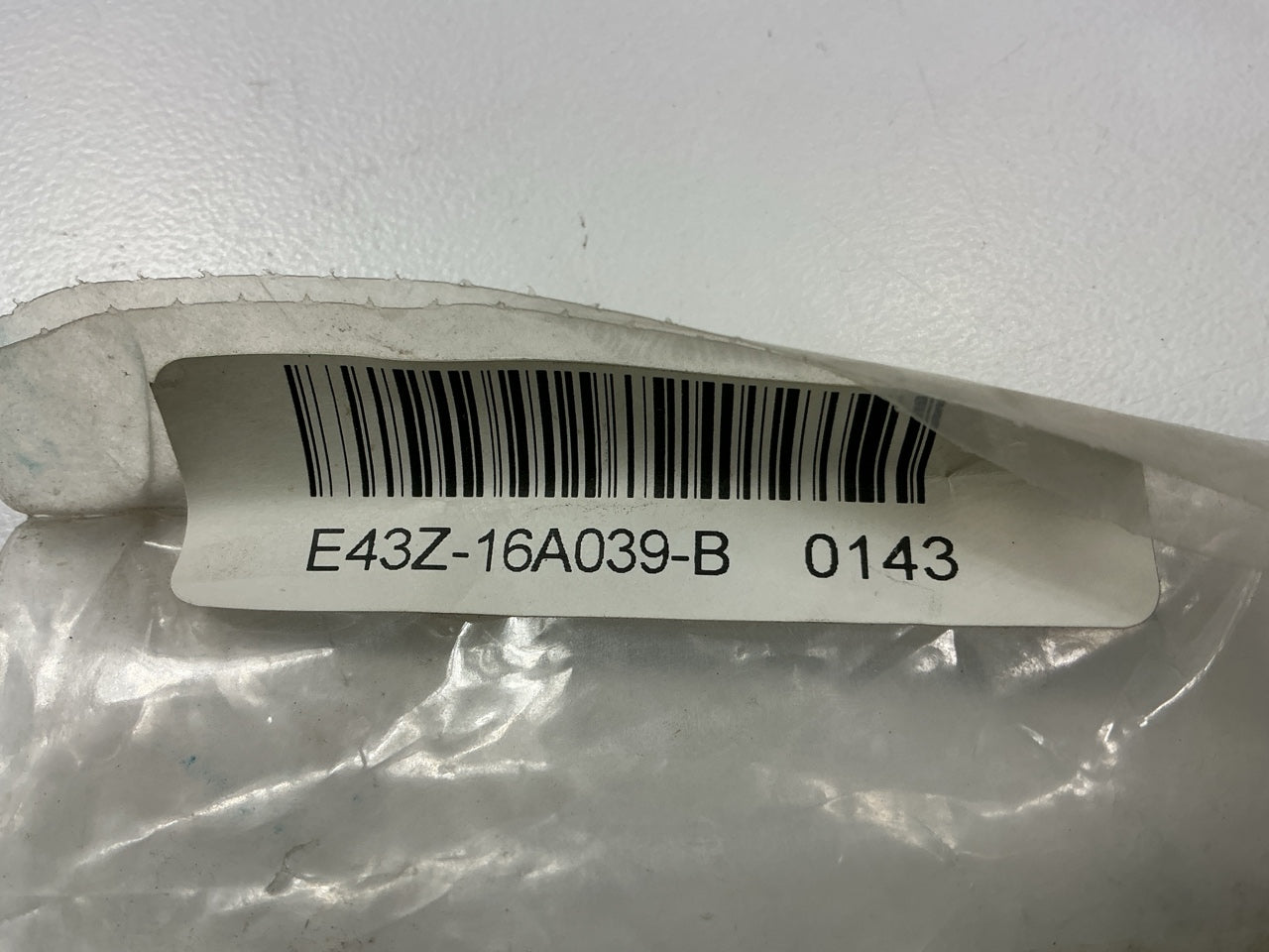 NEW - OEM Ford E43Z-16A039-B Front Right Fender Moulding 1984-1985 Tempo, Topaz