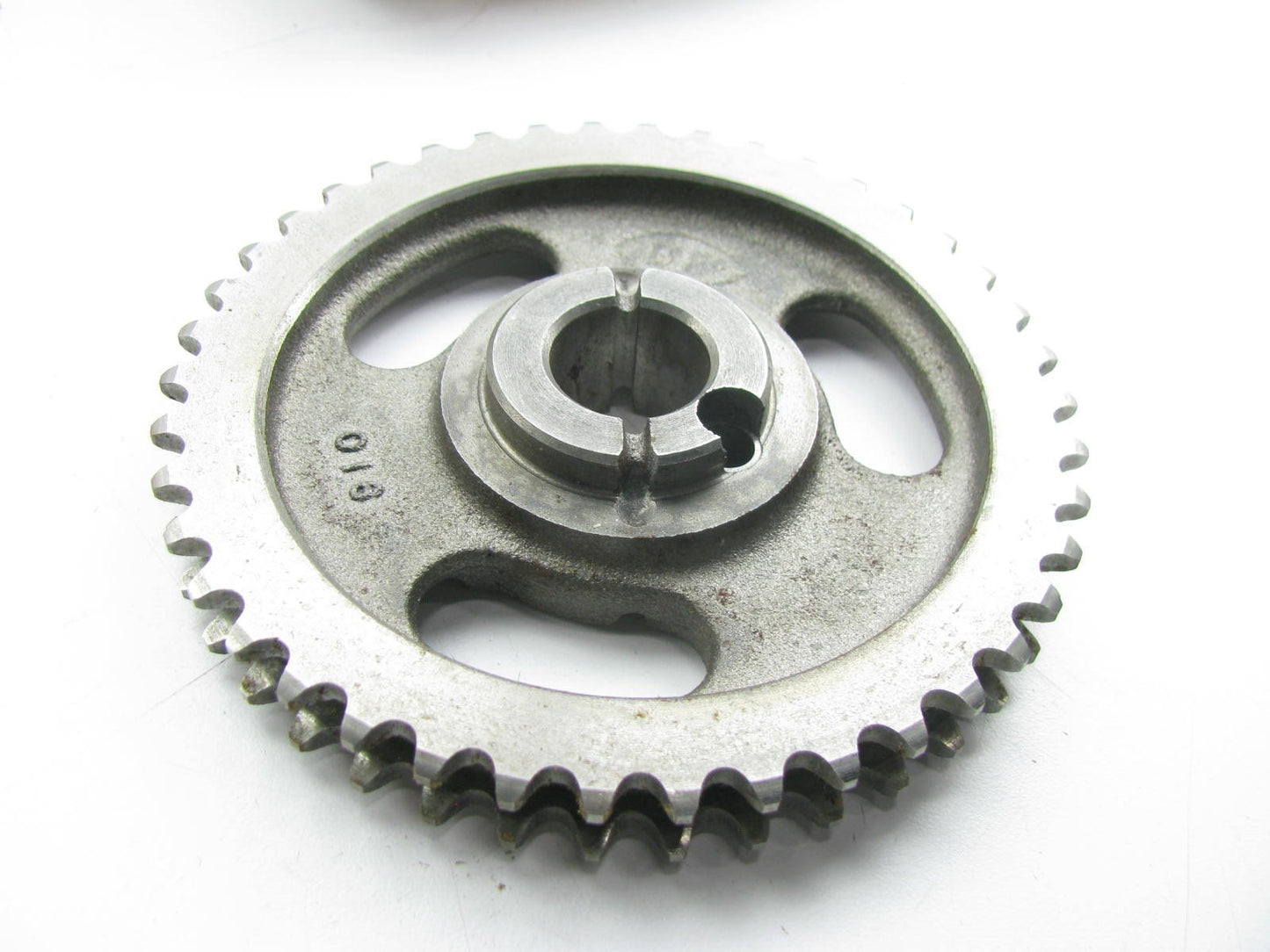 NEW GENUINE OEM Ford E4AZ-6256-A Engine Timing Camshaft Sprocket