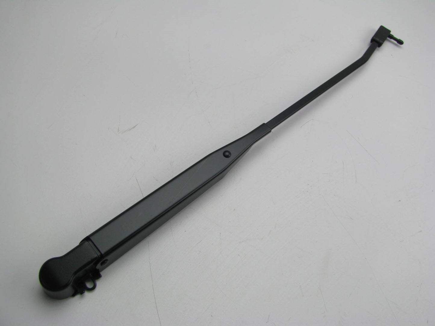 NEW GENUINE OEM Ford E4FZ-17526-A Windshield Wiper Arm