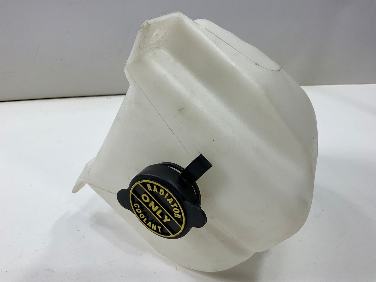 NEW - OEM Ford E4FZ-8A080-A Radiator Coolant Overflow Reservoir, WITHOUT SENSOR