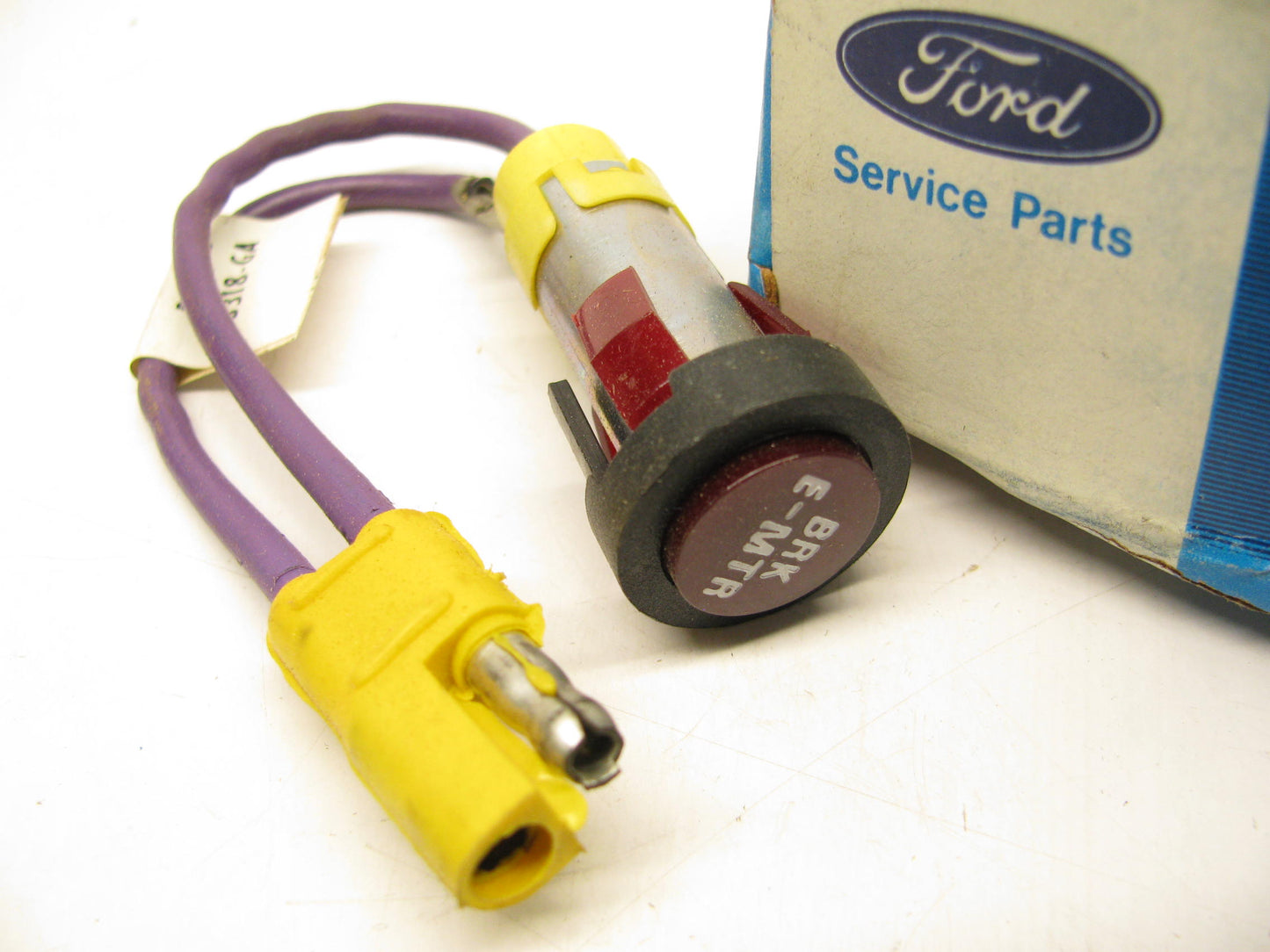 NEW - OEM Ford E4HZ-10A962-G Oil Pressure Warning Lamp 1980-1990 F600 F700 F800