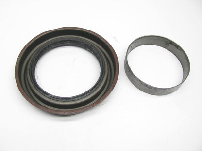 NEW - OEM Ford E4HZ-1175-A Rear Wheel Seal