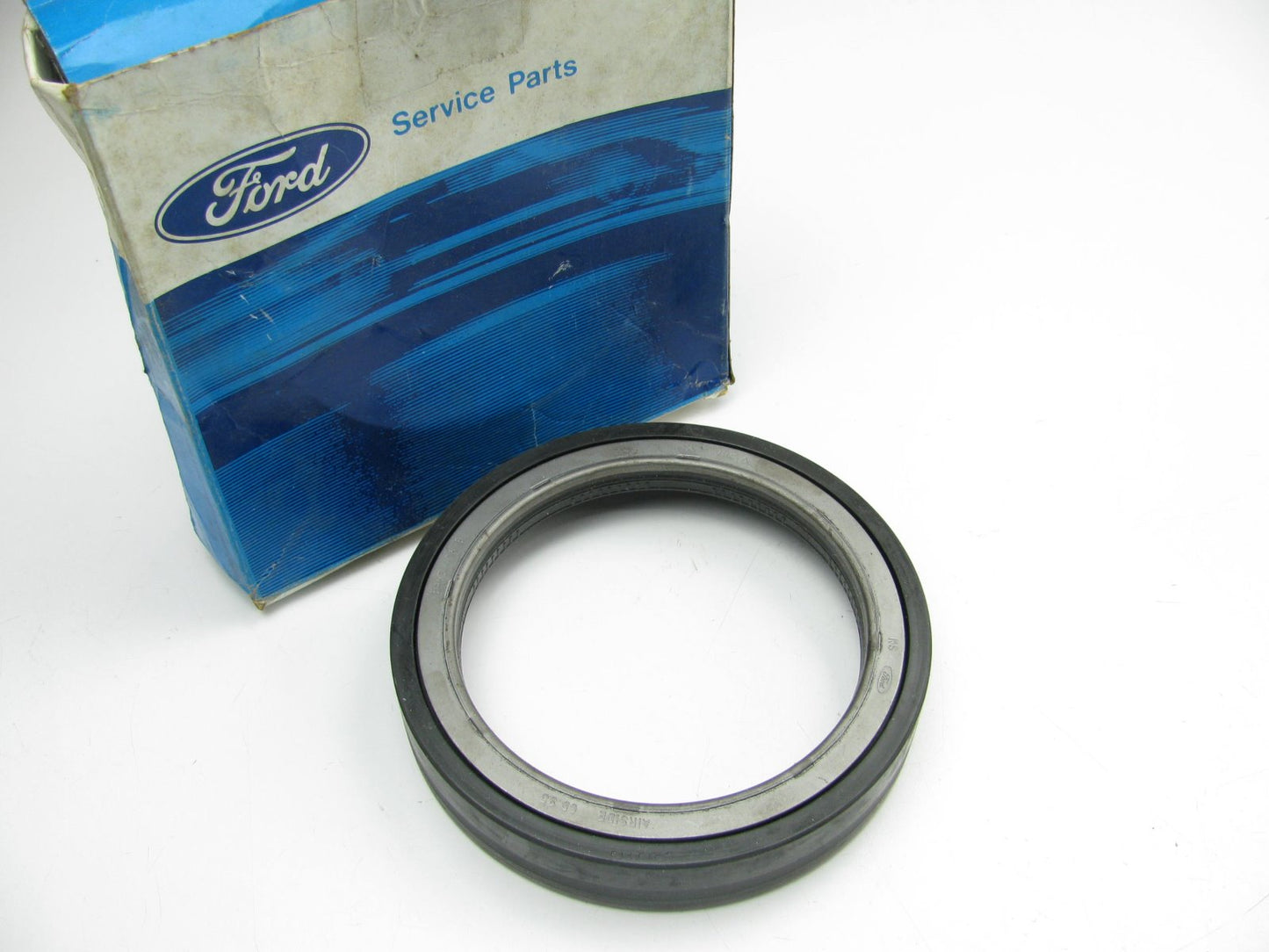 NEW - OEM Ford E4HZ-1175-B Inner Rear Wheel Oil Seal Kit 1984-1989 22M Axle