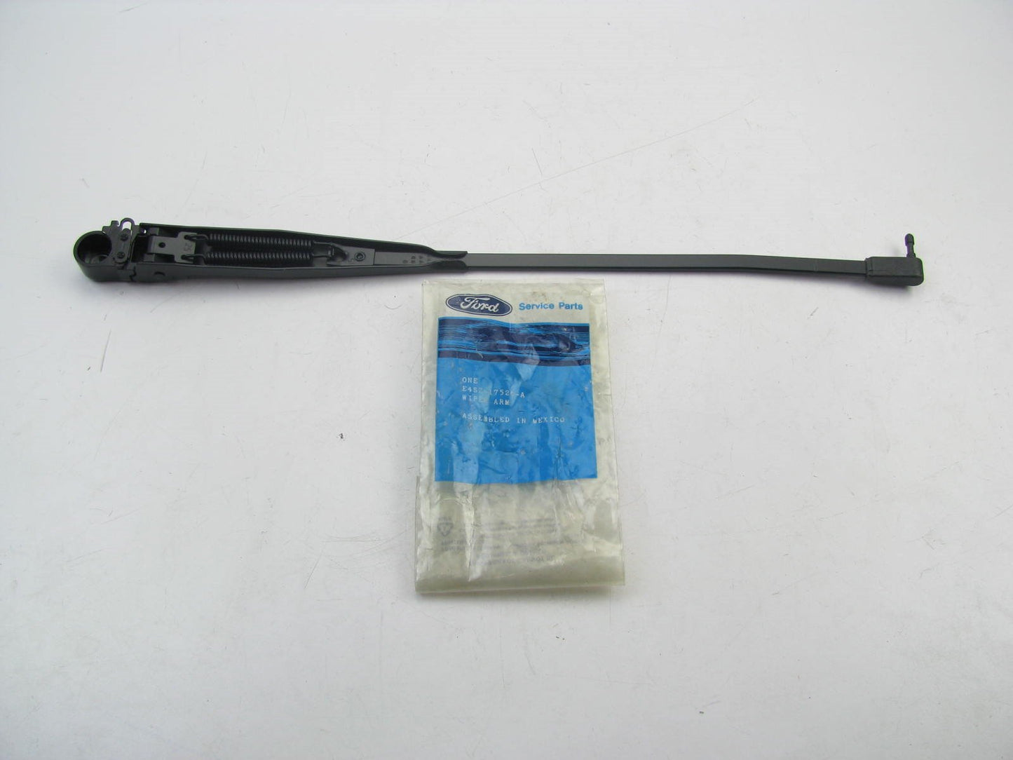 NEW - OEM Ford E4SZ-17526-A Front Right Windshield Wiper Arm