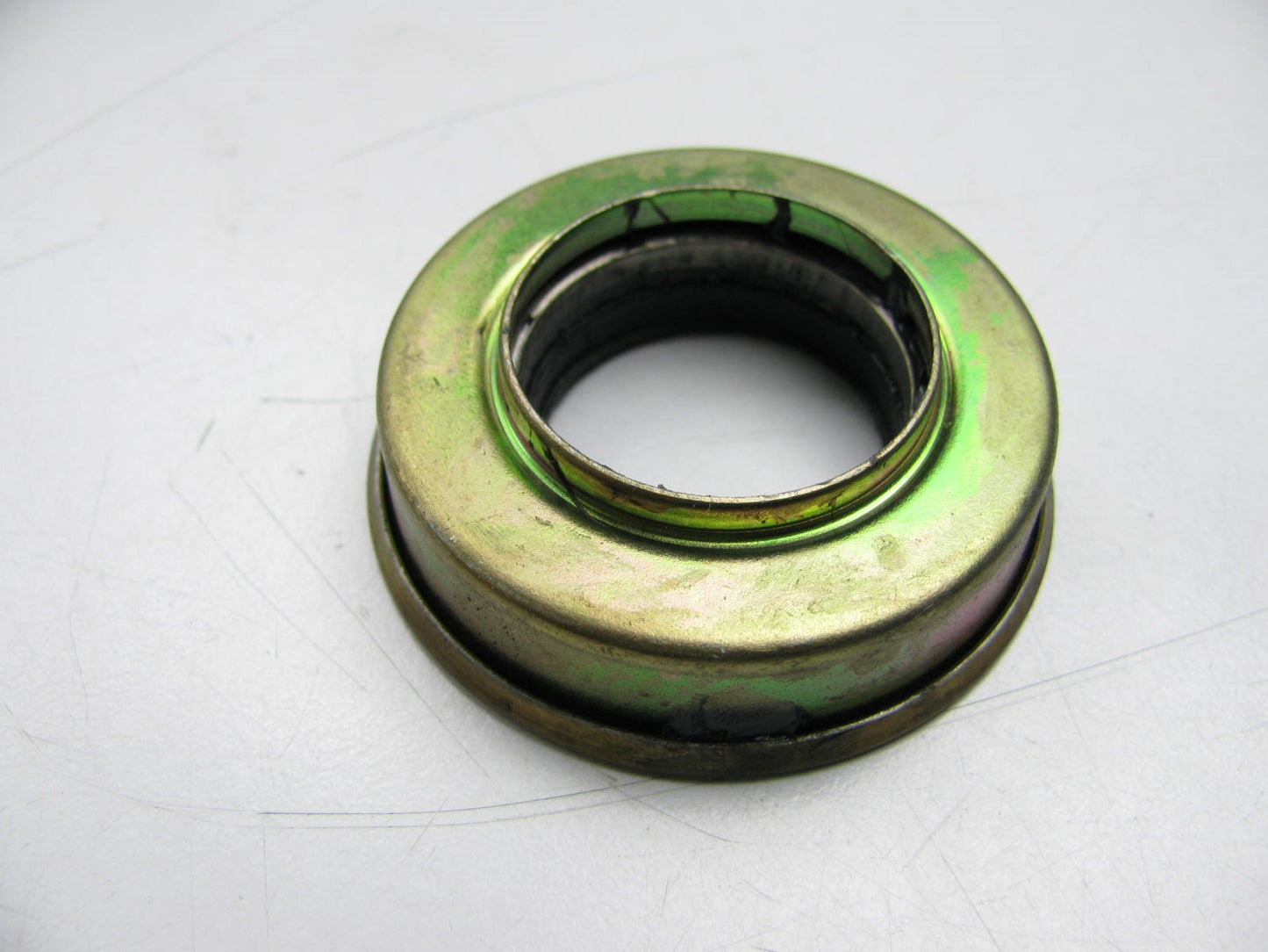 NEW GENUINE OEM Ford E4TZ-3123-A FRONT Wheel Spindle Bearing BE-109