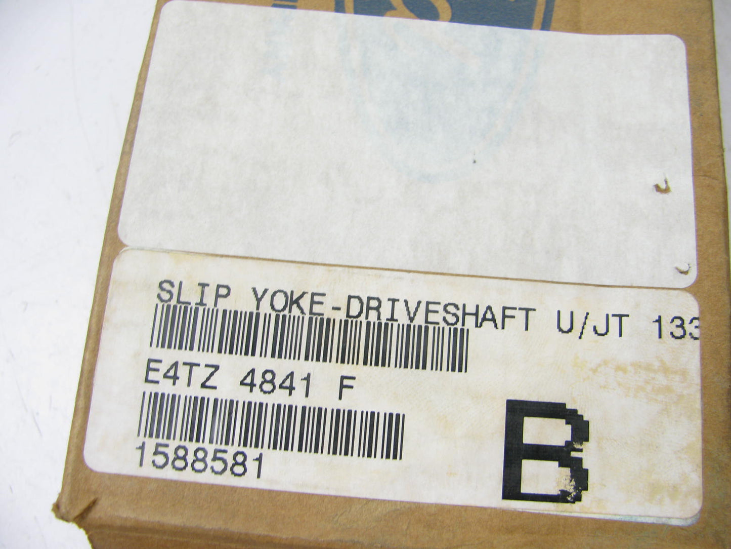 OEM Ford Axle Drive Shaft Coupling Flange Slip Yoke E4TZ4841F E4TZ-4841-F