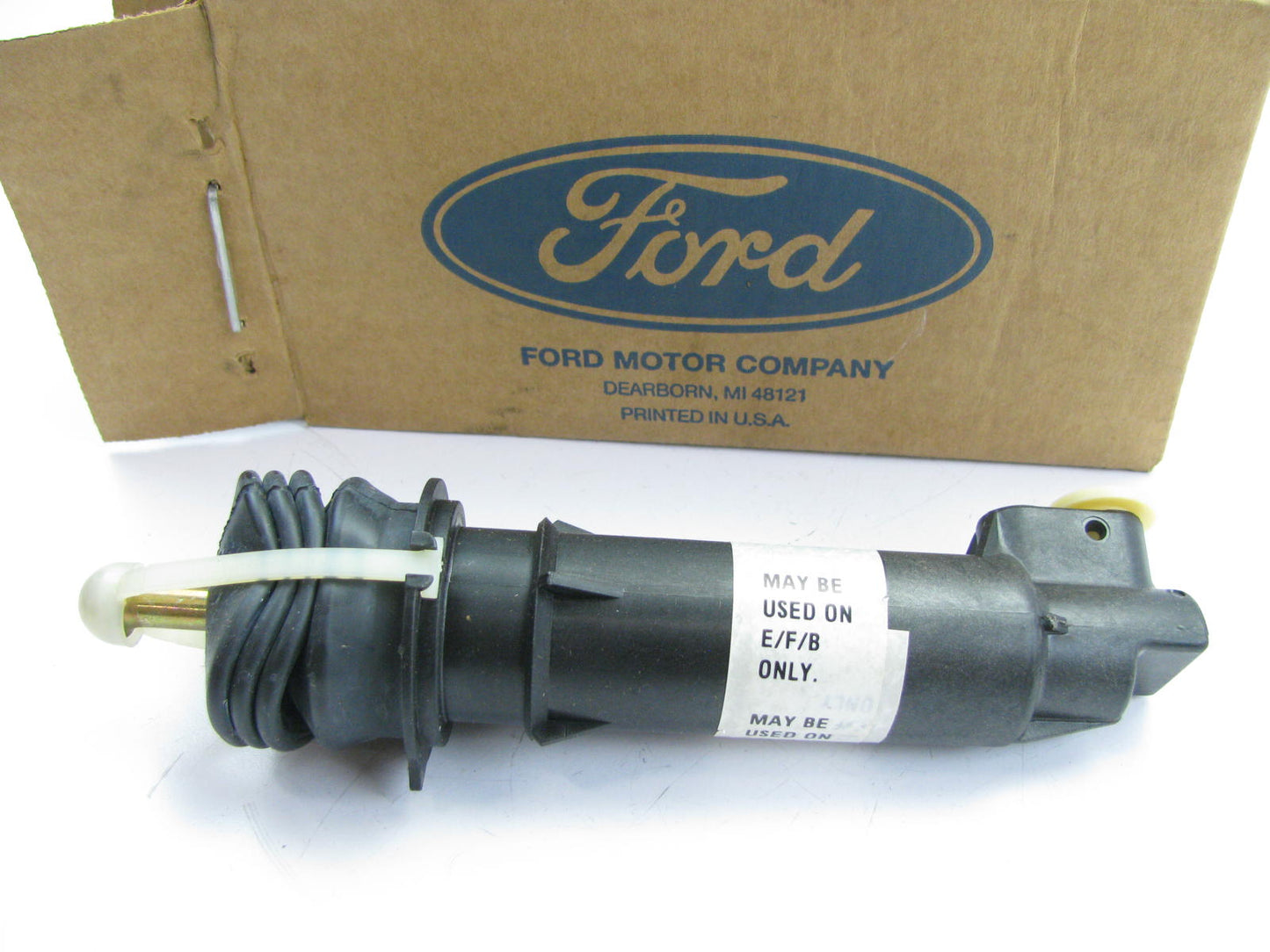 NEW E4TZ-7A564-A Clutch Slave Cylinder 85-87 Ford 300 I6, 302 351 420 460 V8