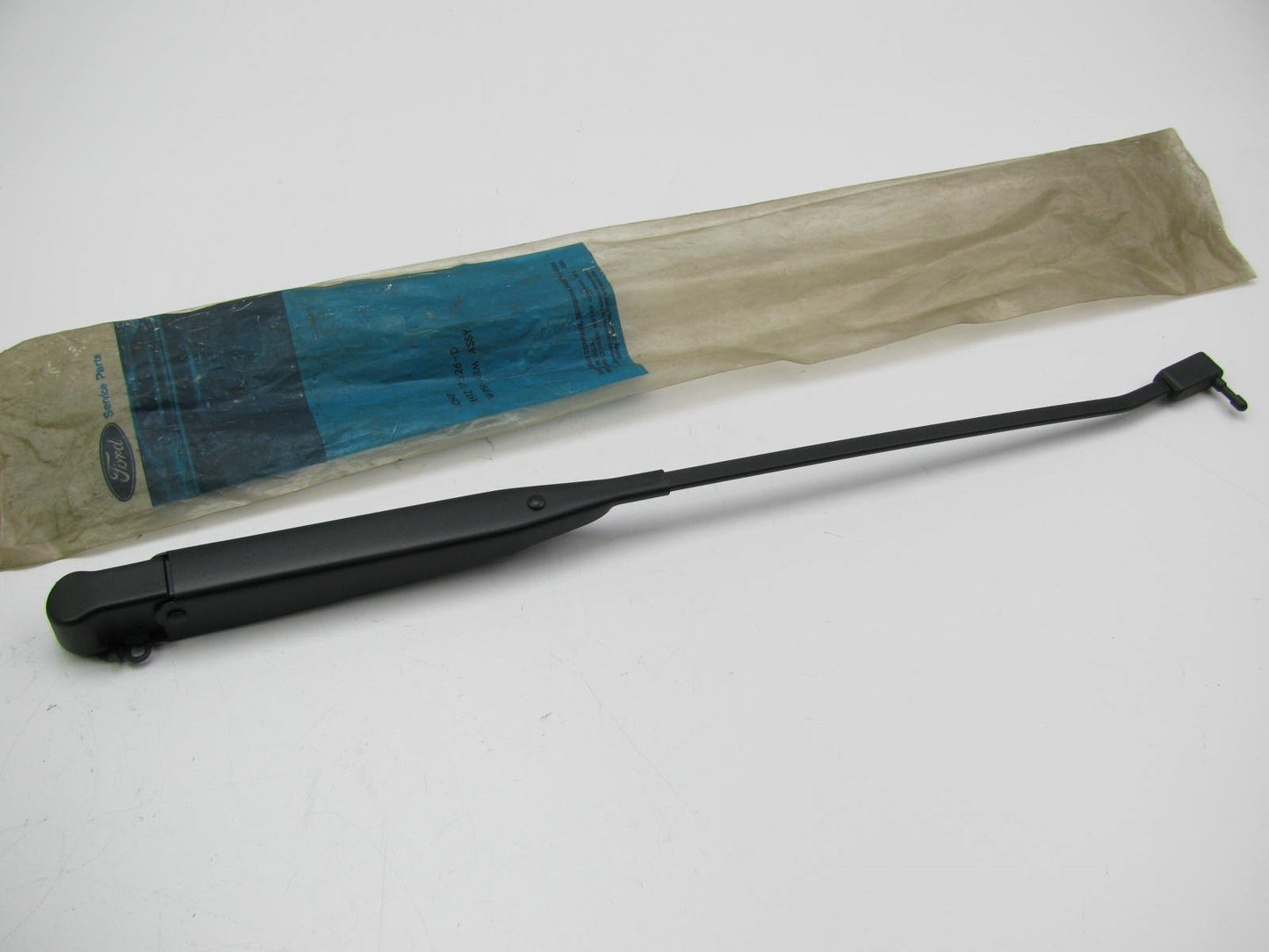 NEW - OEM Ford E4TZ17526D Windshield Wiper Arm 1984-1986 Bronco II & Ranger