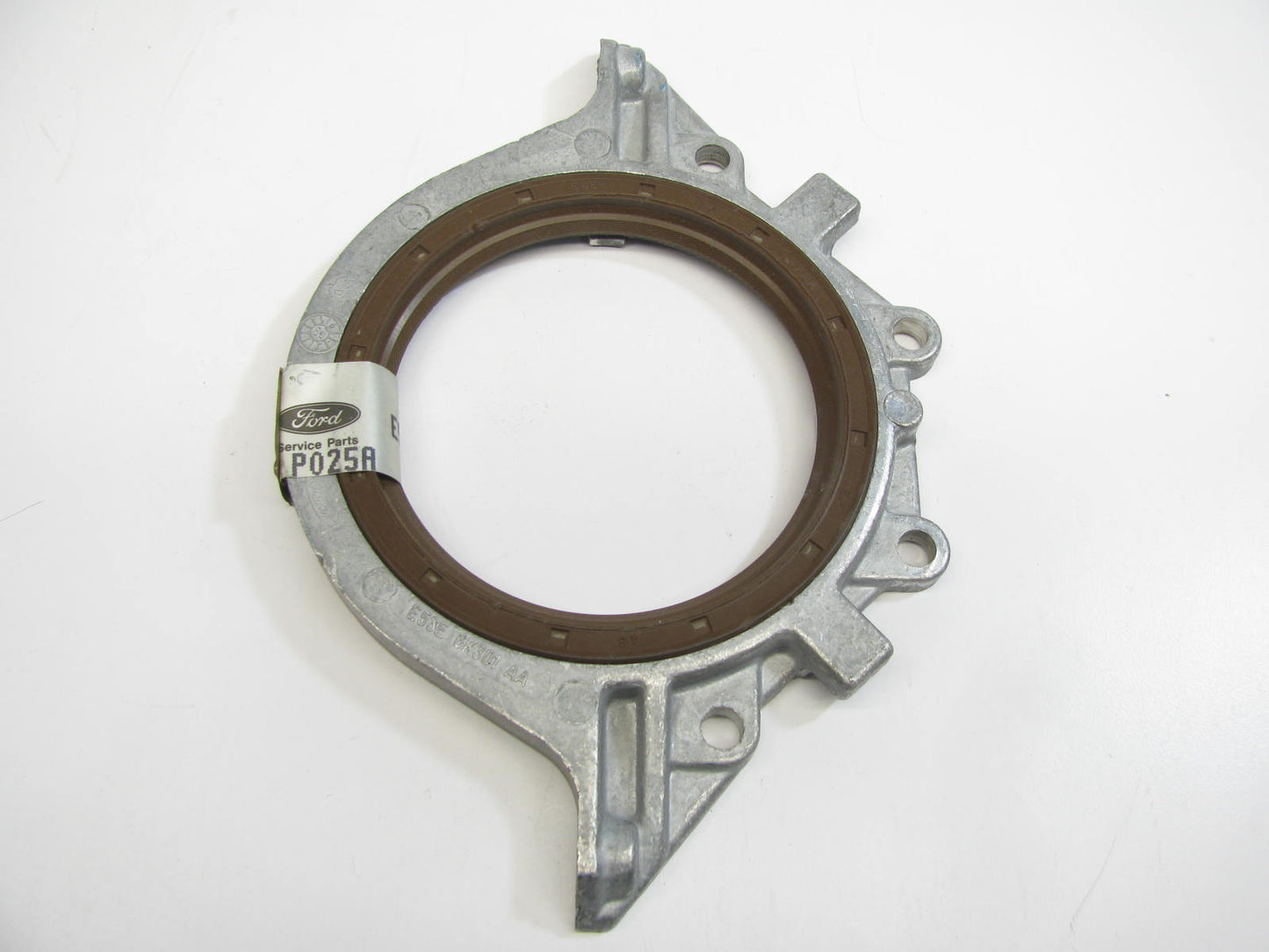 NEW - OEM Ford E53Z-6335-A Engine Rear Main Seal & Retainer 1984-1987 2.3L HSC