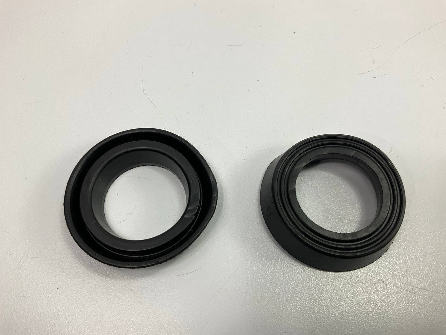 (6) Ford E5FZ6789A Oil Filler Fill Cap Gasket Seal Escort Lynx Tempo Mustang 2.3