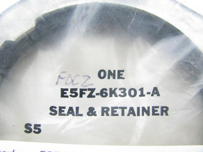 NOS OEM 1985-up Ford 1.9L E5FZ-6K301-A Rear Main Seal Retainer Housing & Seal