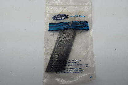 NEW - OEM Ford E5GZ-16004-A Front Left Fender Moulding For 1985-1986 EXP
