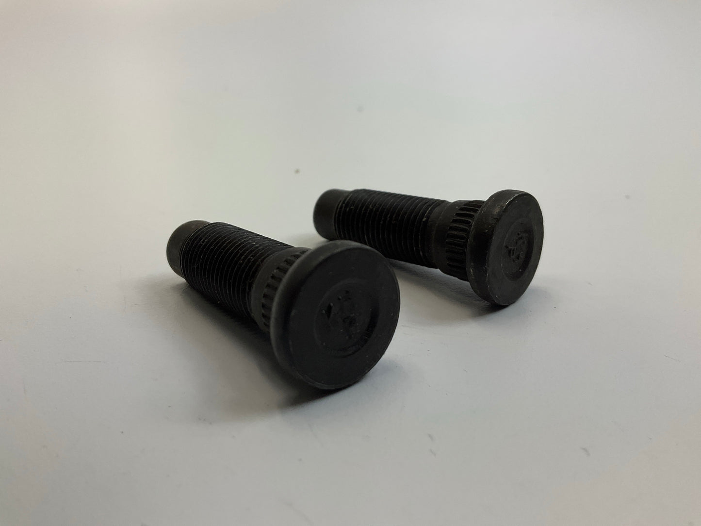 (5) NEW - OEM Ford E5TZ-1107-A Wheel Lug Studs