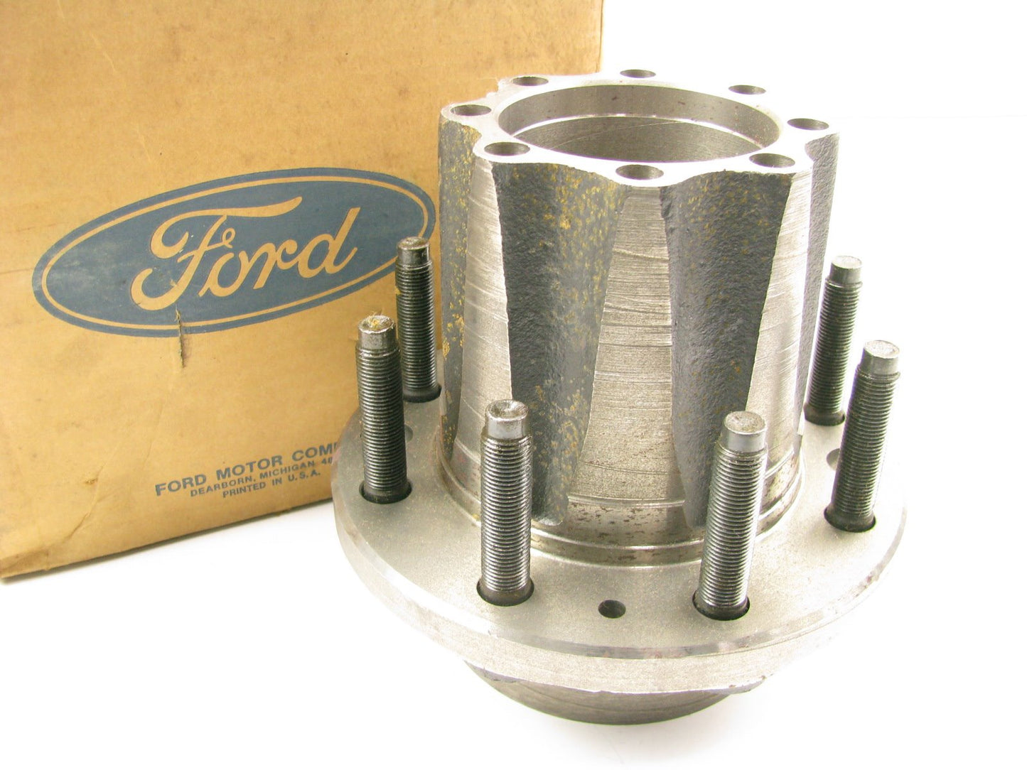 NEW - OEM Ford E5TZ-1109-A Rear Wheel Hub Assembly 1985-1997 F-250 SRW