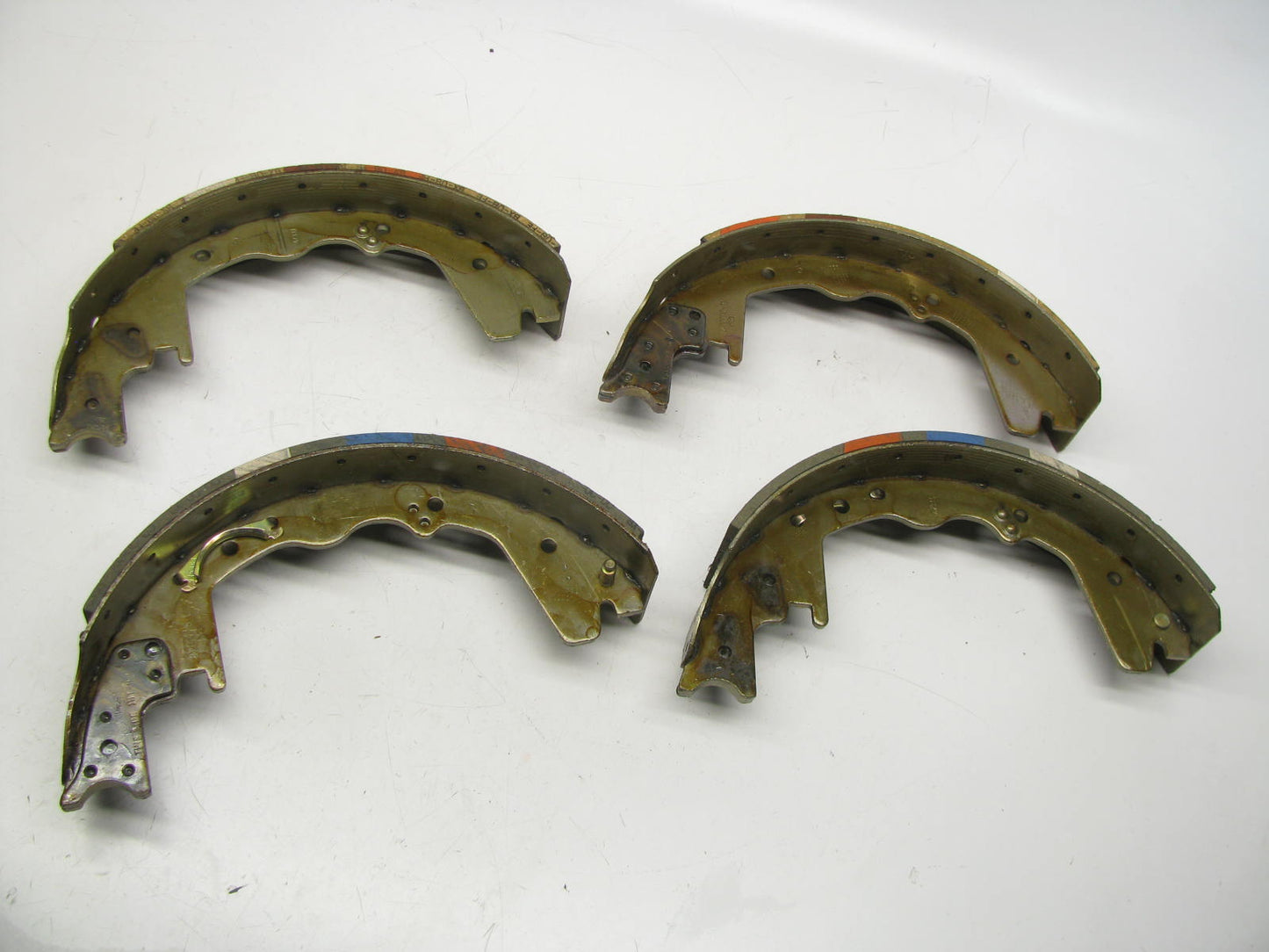 NEW GENUINE OEM Ford E5TZ-2200-B Rear Drum Brake Shoes   12 X 2 1/2'' Brakes