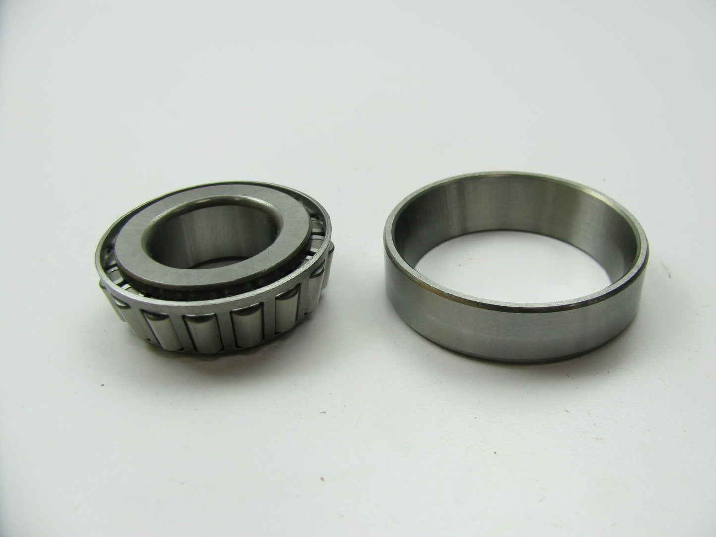 Ford E5TZ-7065-A Countershaft Bearing Mitsubishi 5-Speed Manual Transmission