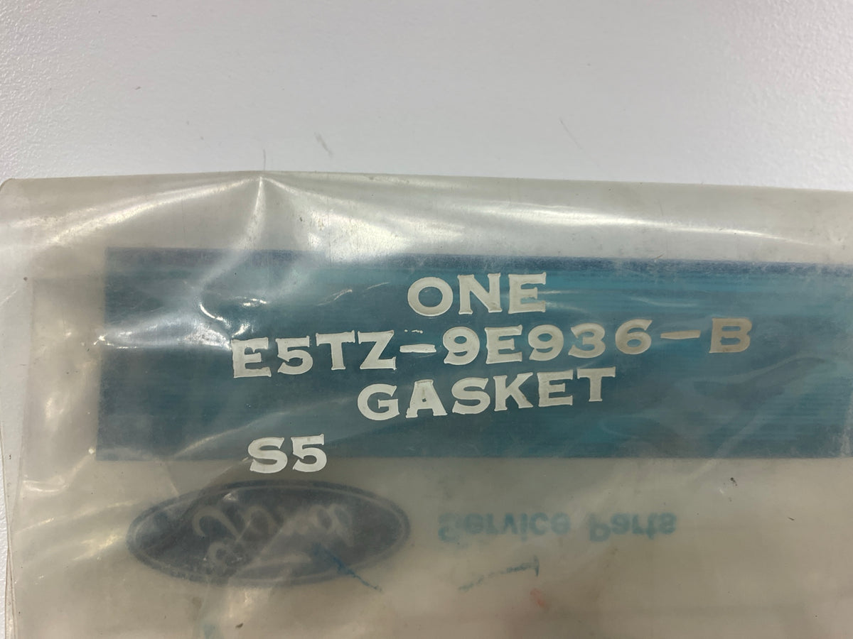 NEW - OEM Ford E5TZ-9E936-B Fuel Injection Throttle Body Mounting Gasket