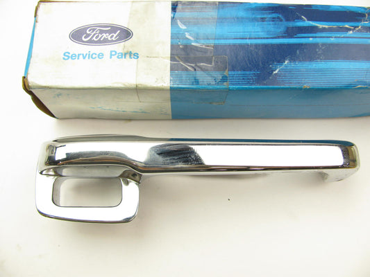 NEW - OEM Ford E5UZ-1522404-A Front RIght Outside Door Handle 1980-91 E-150/350