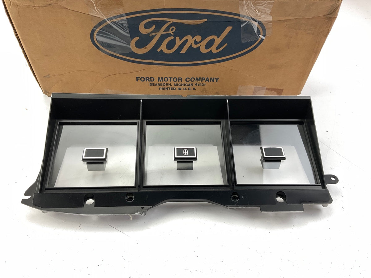 NEW - OEM Ford E5VY-10890-A Instrument Cluster Mask For 1985-1987 Town Car