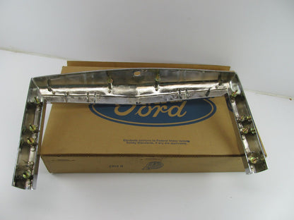 NOS OEM Front Chrome Grill Surround E5VY8200A For 1985-1989 Lincoln Town Car