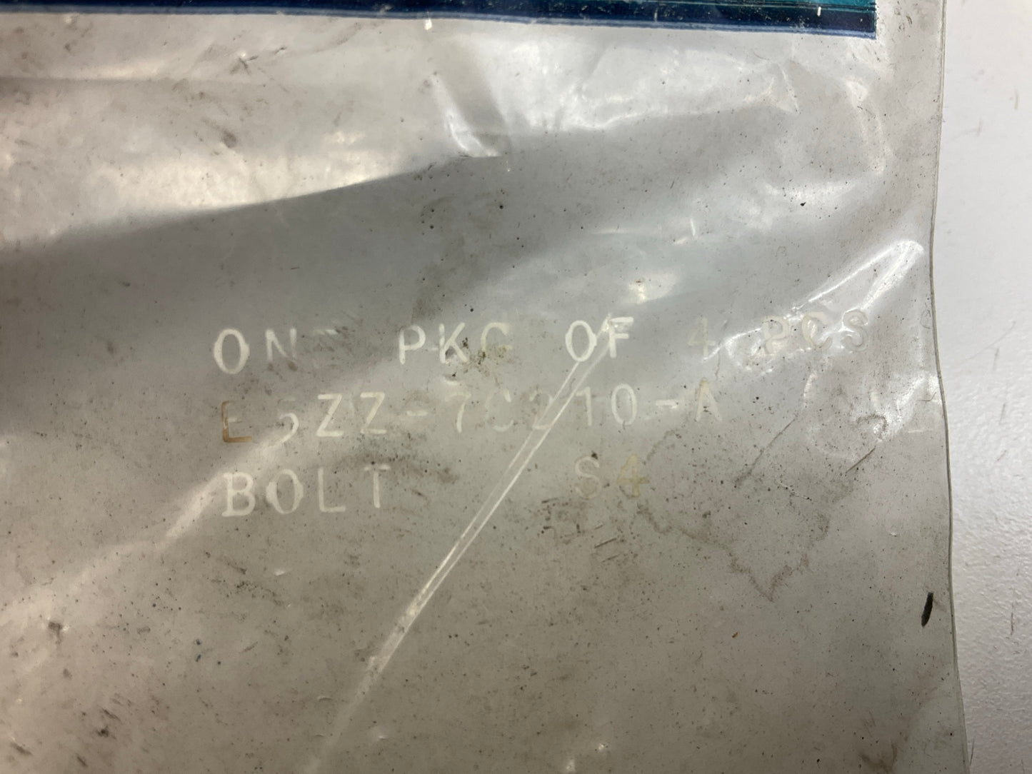 (4) NEW Ford E5ZZ-7C210-A Transmission Countershaft Bearing Retainer Bolt, T5