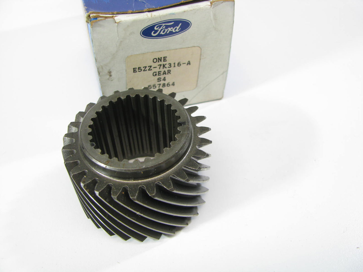 NEW - OEM Ford E5ZZ-7K316-A Manual Transmission Reverse Idler Gear - T5
