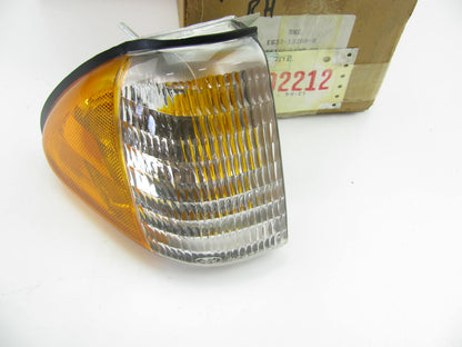 NEW GENUINE OEM Ford E63Z-13200-A FRONT RIGHT Side Marker Light Lamp 86-87 Tempo