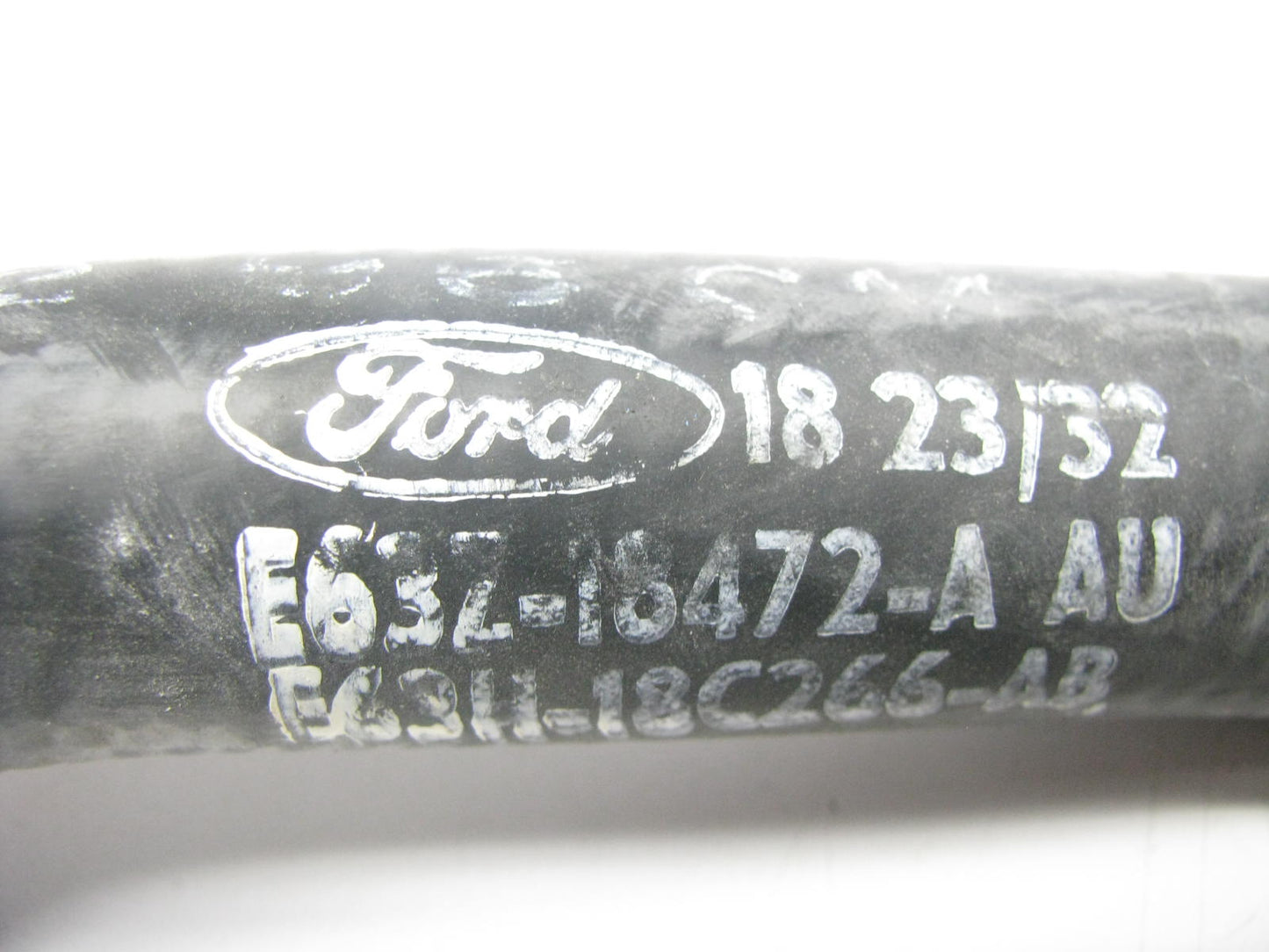 NEW - OEM Ford E63Z-18472-A HVAC Molded Heater Hose 1986-89 Tempo Topaz