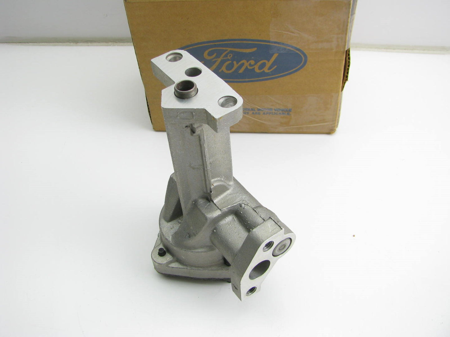 NEW GENUINE OEM Ford E63Z-6600-A Engine Oil Pump