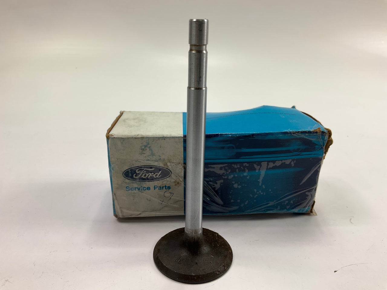NEW - OEM Ford E6AZ-6507-C Engine Intake Valve .030'' 1986-1992 5.0L-V8