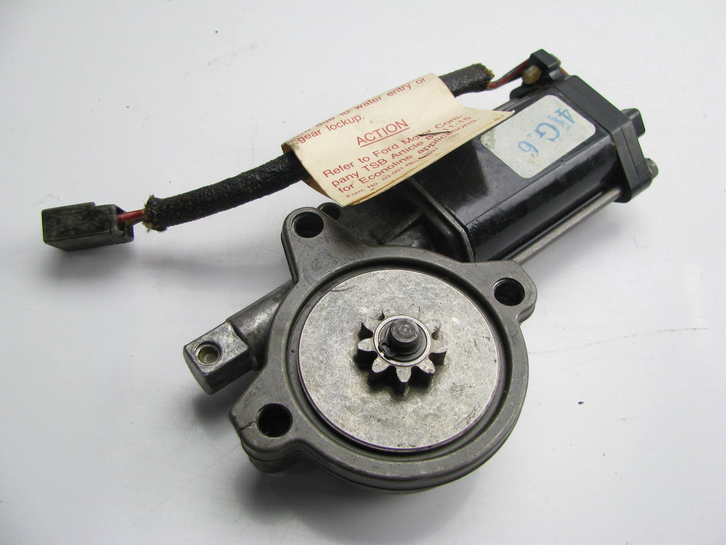 REMAN. OEM Ford E6DZ-5423395-AX Power Window Motor - Front Right Passengers Side