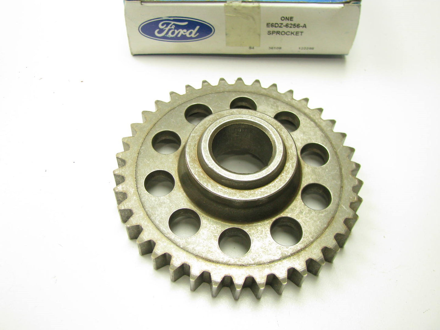 NEW GENUINE OEM Ford E6DZ-6256-A Engine Timing Camshaft Sprocket OHV VULCAN 3.0L