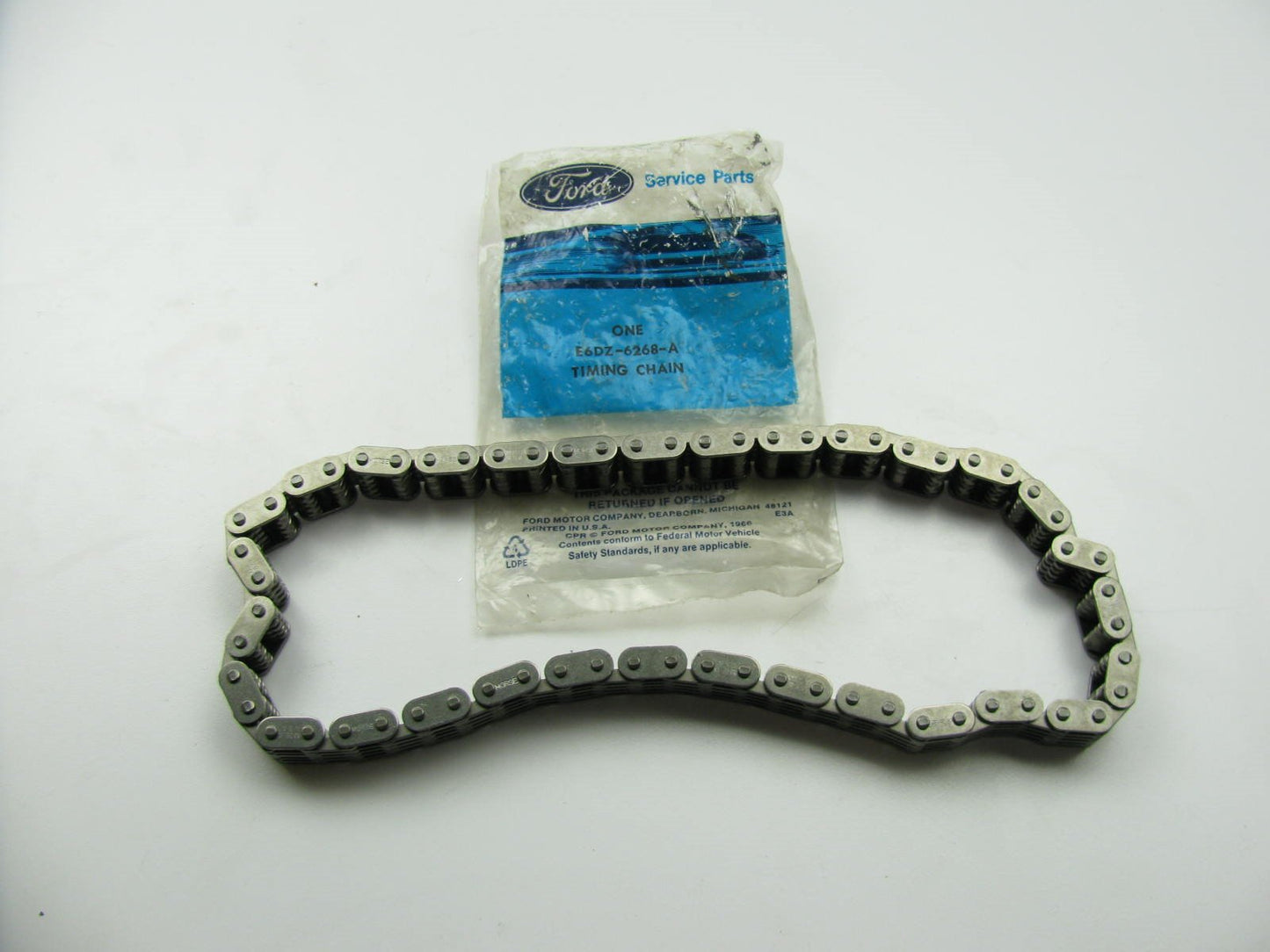 New Genuine OEM Ford E6DZ-6268-A Engine Timing Chain