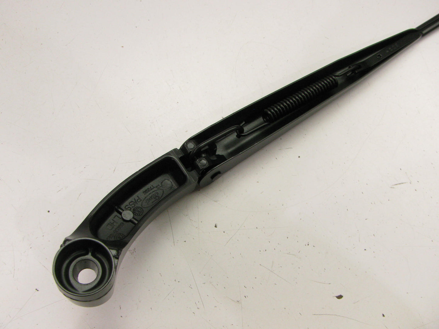 NEW GENUINE OEM Ford E6DZ17526A Wiper Arm - Right Passengers Side