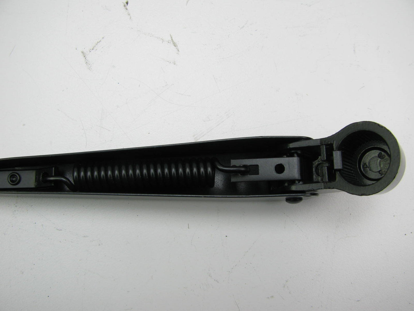 New Genuine OEM Ford Wagon ONLY E6DZ17526B Rear Back Glass Wiper Arm