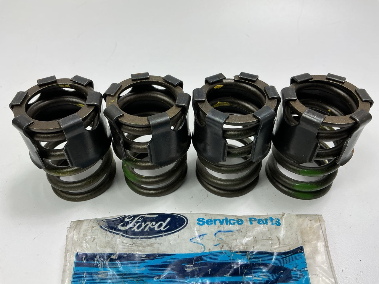 (4) NEW - OEM Ford E6FZ-6513-A Intake Valve Spring 1986-1989 Escort 1.9L-L4 EFI