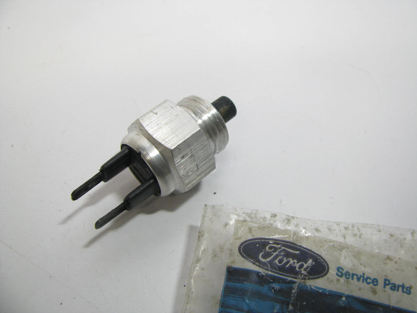 NEW - OEM Ford E6HZ-15520-A Backup Lights Lamp Switch 86-92 CF6000 CF7000 CF8000