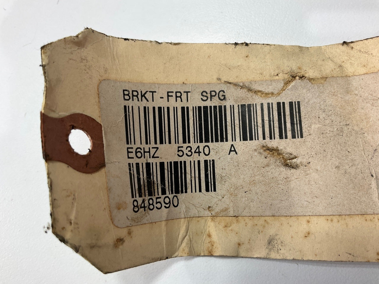 NEW - OEM Ford E6HZ-5340-A Front Leaf Spring Bracket 1986-1993 CF6000 CF7000