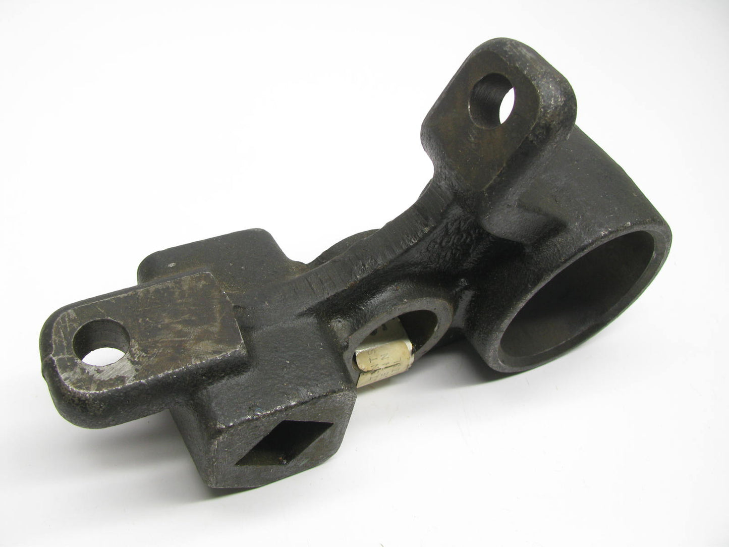 NEW - OEM Ford E6HZ-5K009-A Cab Pivot Lower Bracket 1986-94 CF6000 CF7000 CF8000