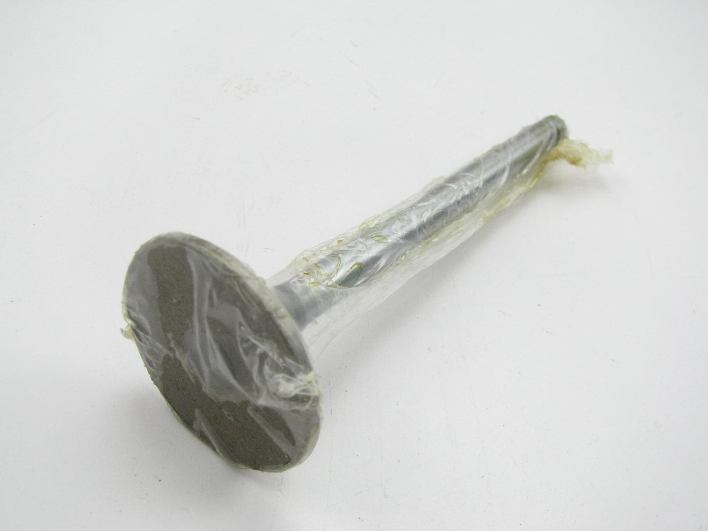 NEW - OEM Ford E6HZ-6507-A Engine Intake Valve 1986 6.6L-L6 FTO Diesel