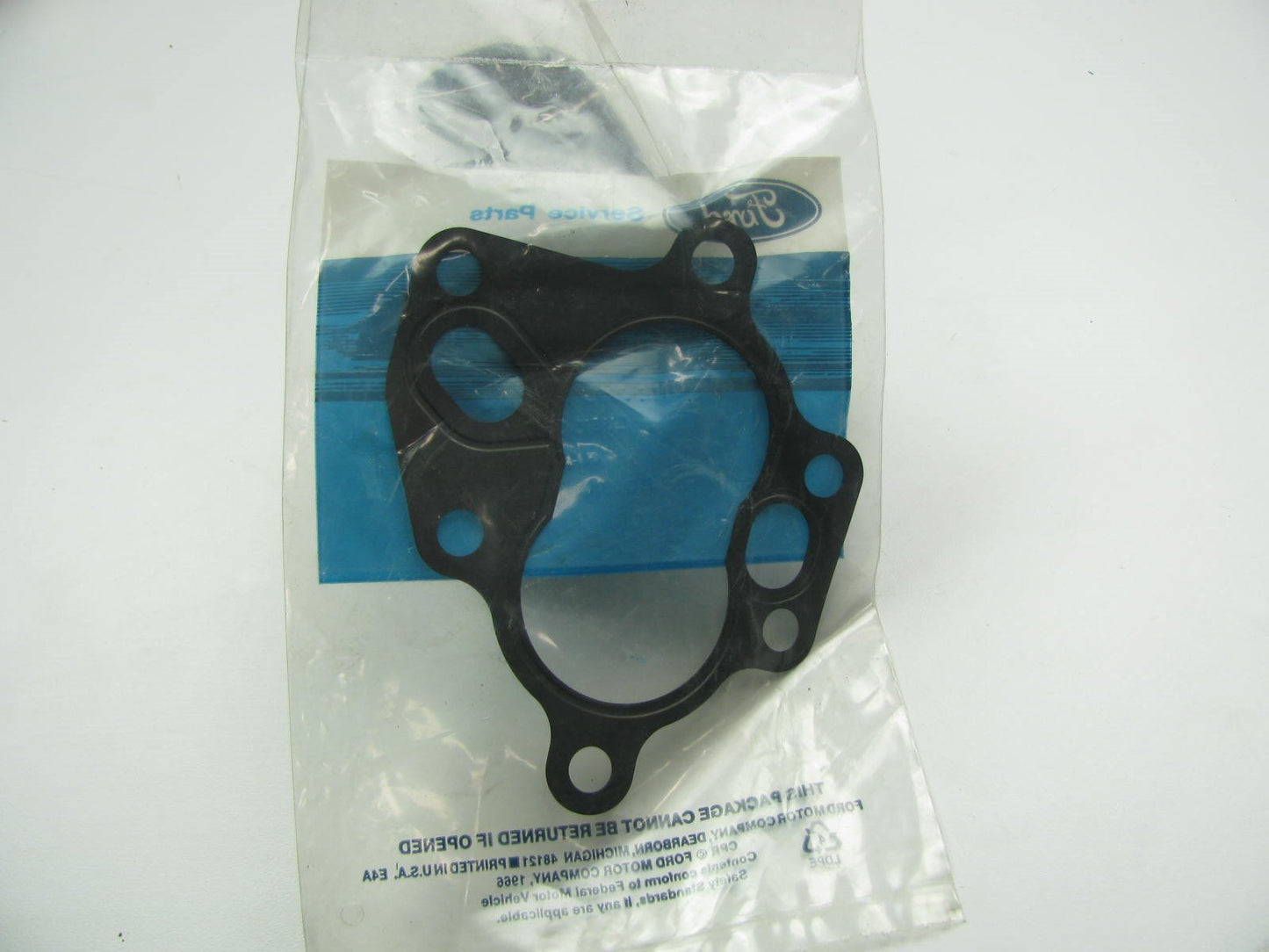 NEW - OEM Ford E6SZ-6840-A Engine Oil Filter Adapter Gasket