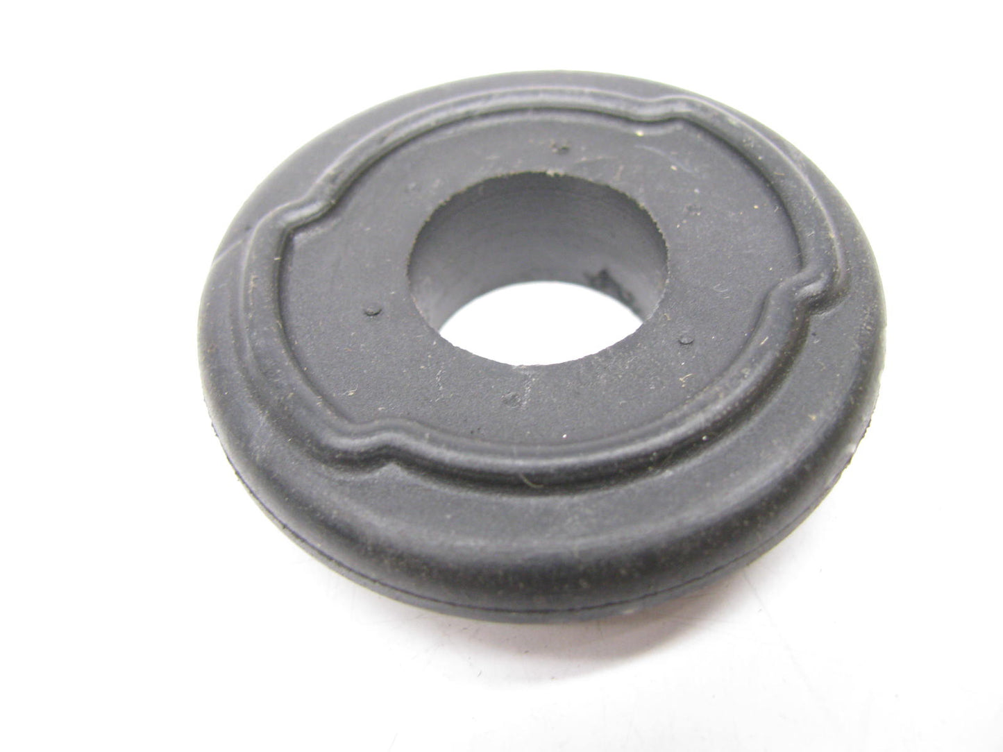 NEW GENUINE OEM Ford E6SZ-6A892-A PCV Valve Grommet 1983-1986 3.8L-V6