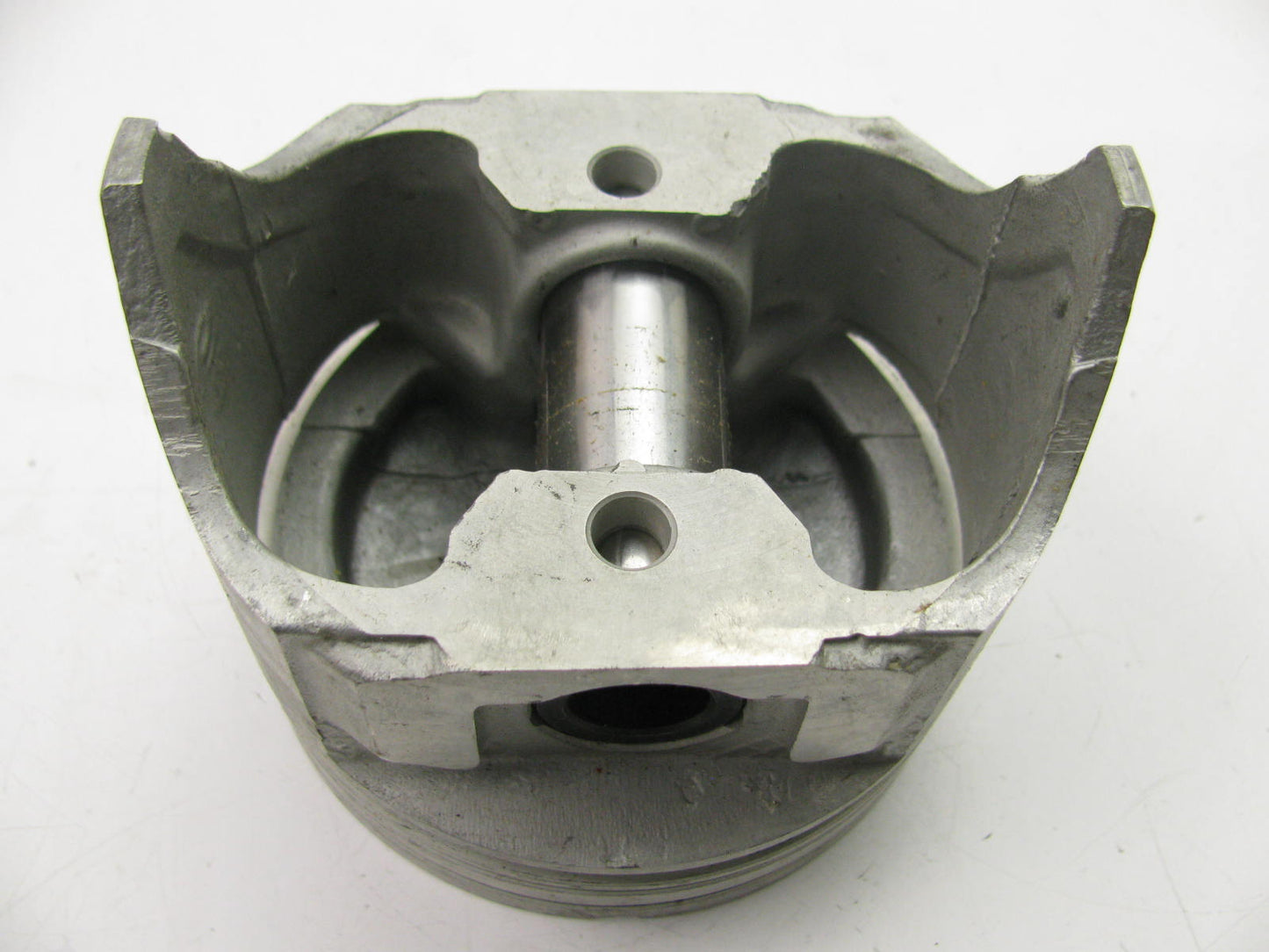 NEW - OEM Ford E6TZ-6108-C Engine Piston .003'' 1980-1986 302 5.0L-V8